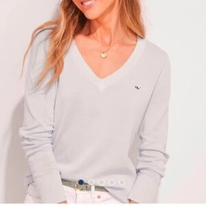 Vinyard Vines Heritage V neck Cotton in grey size s NWOT